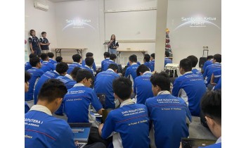 SMK Nusaputera 1 Semarang Antusias Ikuti HTMI Goes To School: Mengenal Stable Diffusion Generative AI