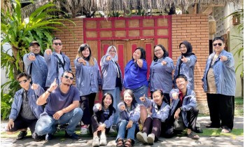 Menjalin Harmoni di Tanah Istimewa: Petualangan Hangat Guru dan Karyawan SMK Nusaputera 1 di Yogyakarta
