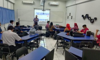 Kunjungan SMK Nusaputera 1 ke SI UNIKA 